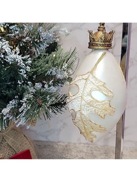 Other - Stunning oversized Leaf theme Christmas Ornament